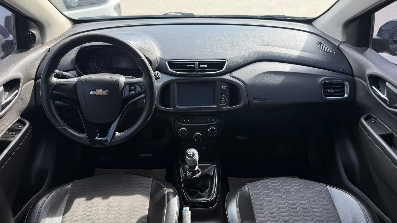 CHEVROLET - ONIX  LTZ   1.4  - MANUAL  - 2016